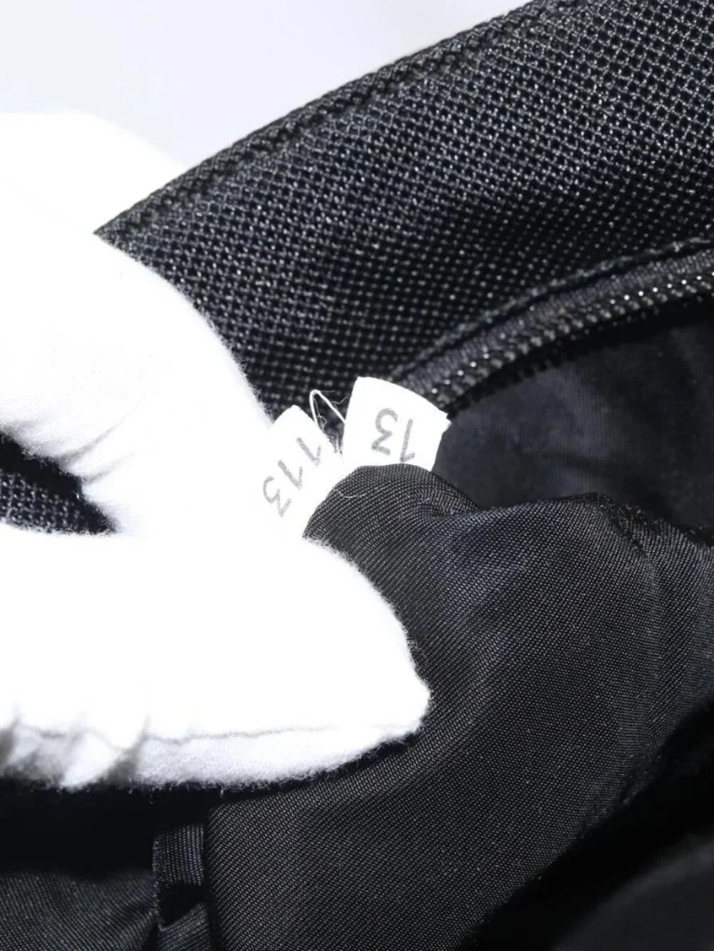 PRADA Shoulder Bag Leather Silver Metallic pink Auth 157579 - Picture 12 of 16